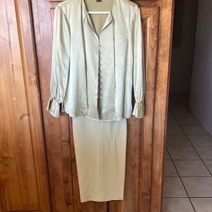 Ellen Tracy silk pants and blouse set
